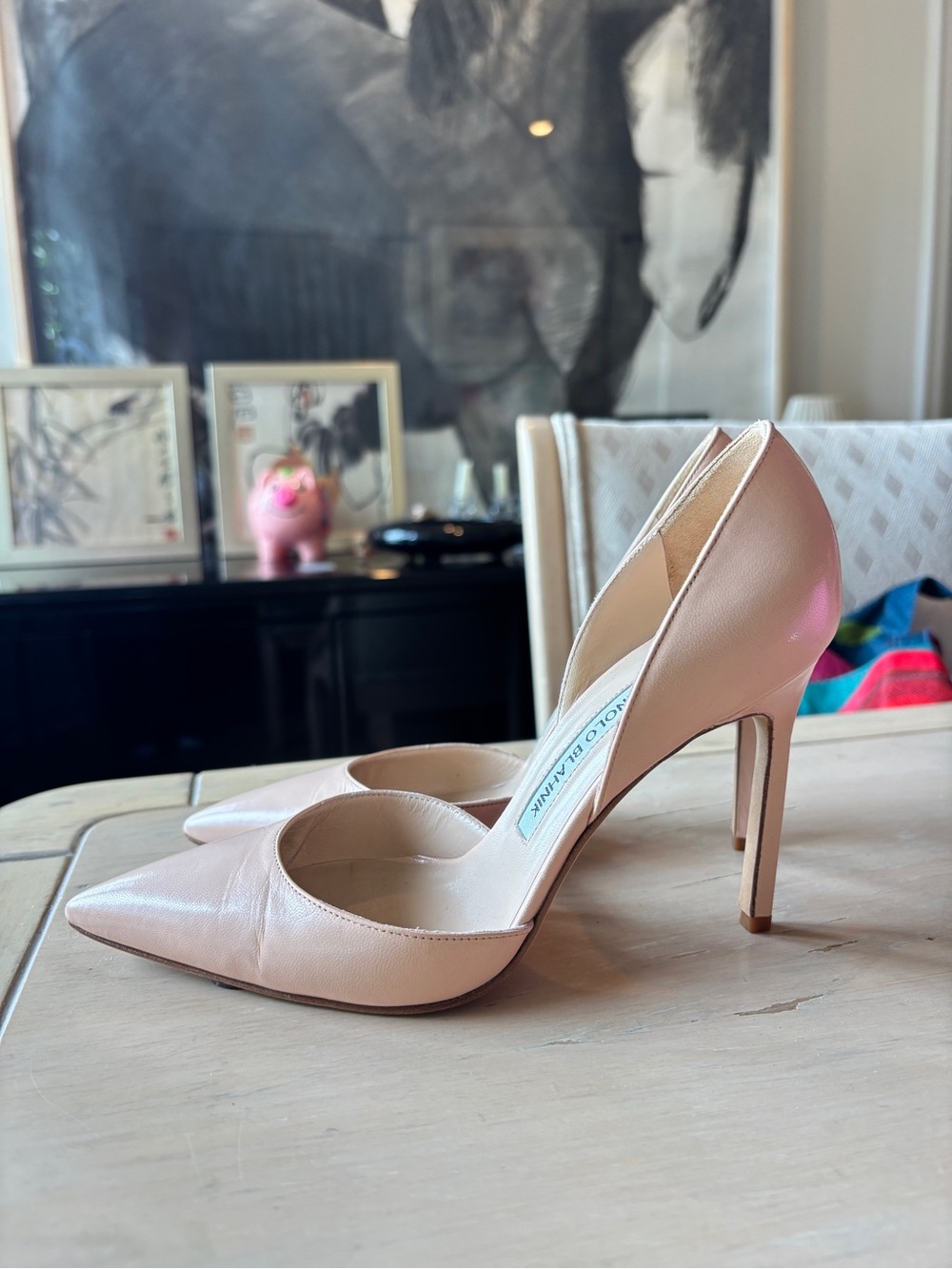 Manolo Blahnik Blush Pink Leather Pointed-Toe D'Orsay Pumps - Picture 2 of 3